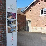 Le Trefle