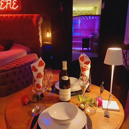 Le Trefle Love hôtel Plombières