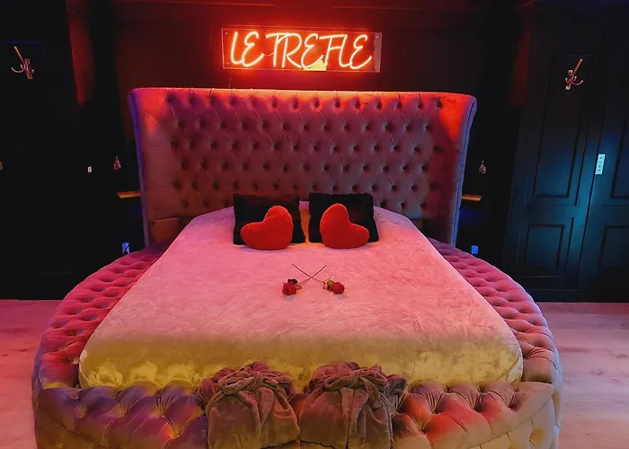 Le Trefle Plombieres