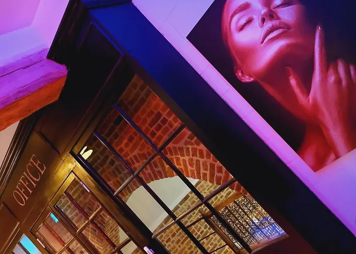 Le Trefle Love hotel Plombieres
