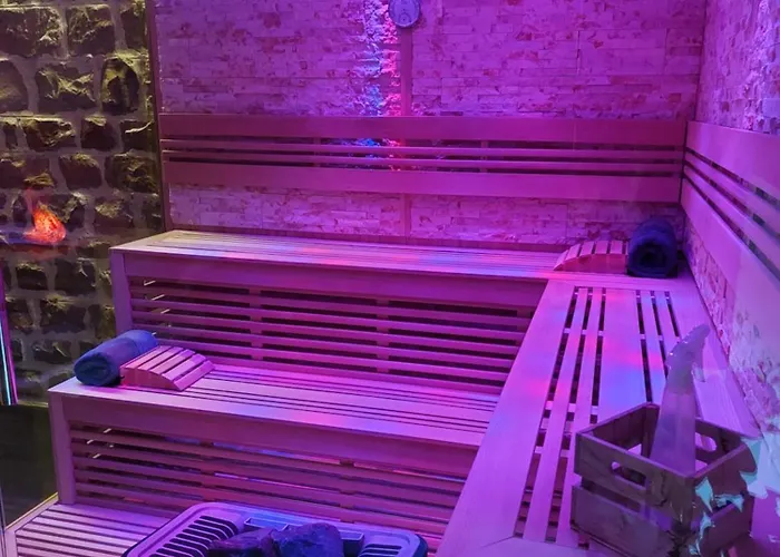 Love hôtel Le Trefle *