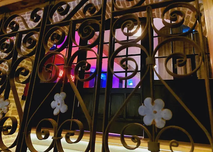 Love hôtel Le Trefle