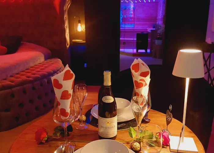 Le Trèfle Love hôtel Plombières